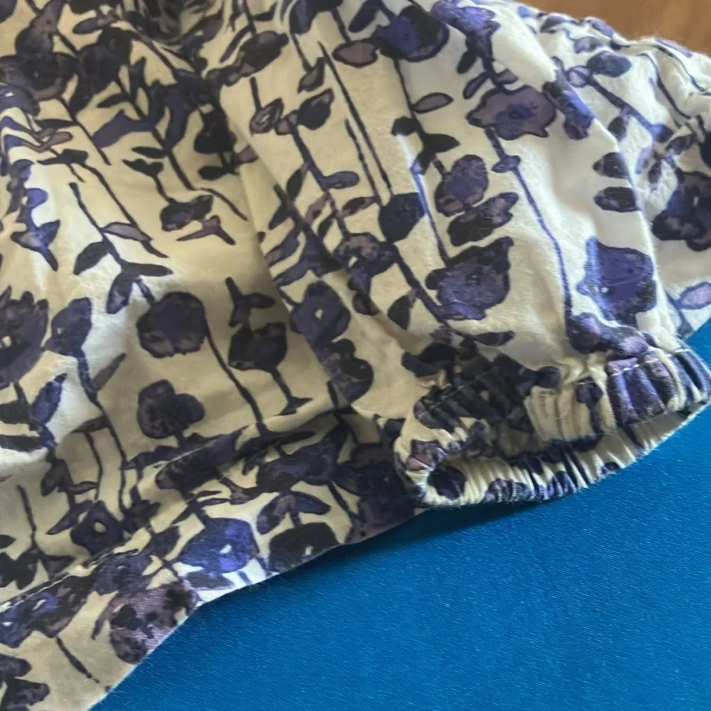 Girls old navy Floral top 2t